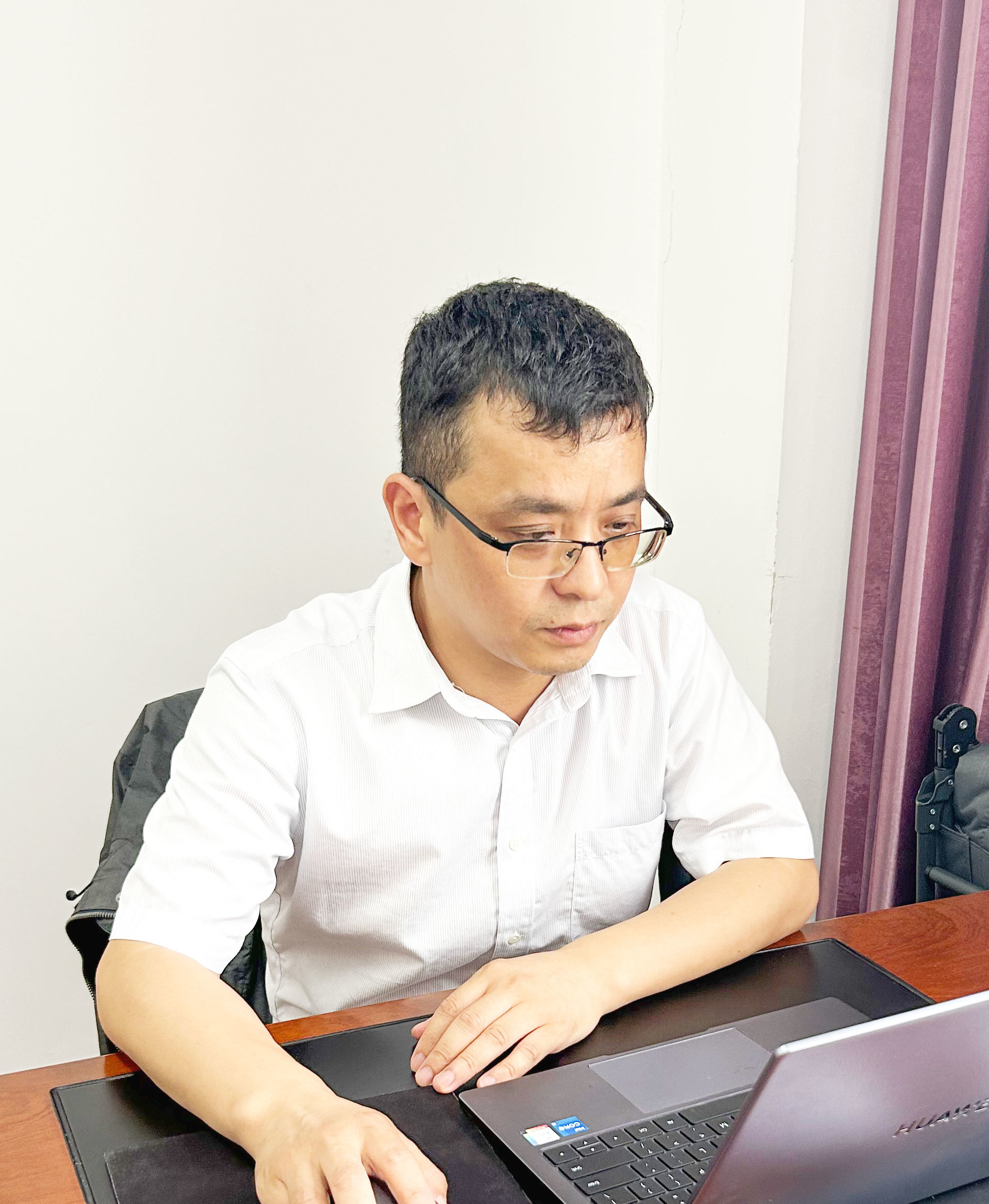hahabet星辰大海官方网站-妄想从这里起头
